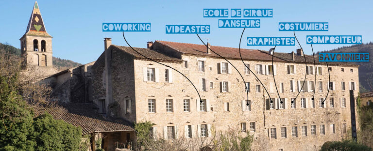 Visuel de la fiche expérience sur le Vesseaux-Mère en Ardèche